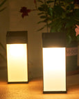 Helvano | Solar-Wandleuchte mit Glasschirm in Schwarz