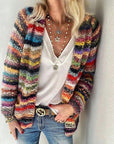 Helvano | Bunte Strickjacke für Damen aus Wolle