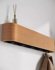 Helvano | Wandregal mit Garderobe & Versteckten Haken aus Eiche