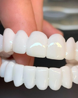 Helvano | Zahnprothese für flexible Zahnabdeckung