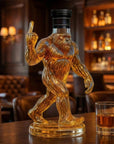 Helvano | Glaskaraffe mit Bigfoot-Motiv