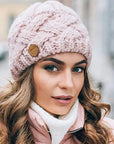 Helvano | Strickmütze mit Zopfmuster für Damen