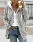 Helvano | Kuschelige Fleece-Kapuzenjacke für Damen