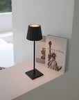 Helvano | Kabellose LED-Tischlampe mit Akku, dimmbar
