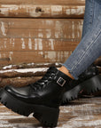 Helvano | Robuste Schnürstiefel mit Profilsohle für Damen
