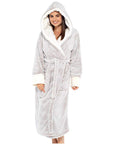 Helvano | Kuscheliger Fleece-Bademantel mit Kapuze für Damen