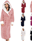 Helvano | Kuscheliger Fleece-Bademantel mit Kapuze für Damen