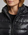 Helvano | Ultraleichte Daunenjacke mit Kapuze für Damen