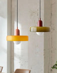 Helvano | Bauhaus Pendelleuchte aus farbigem Glas