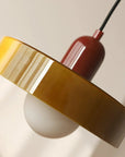 Helvano | Bauhaus Pendelleuchte aus farbigem Glas