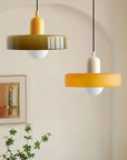 Helvano | Bauhaus Pendelleuchte aus farbigem Glas