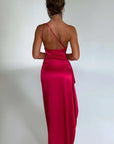 Helvano | Plissiertes Satin-Kleid mit Schlitz für Damen