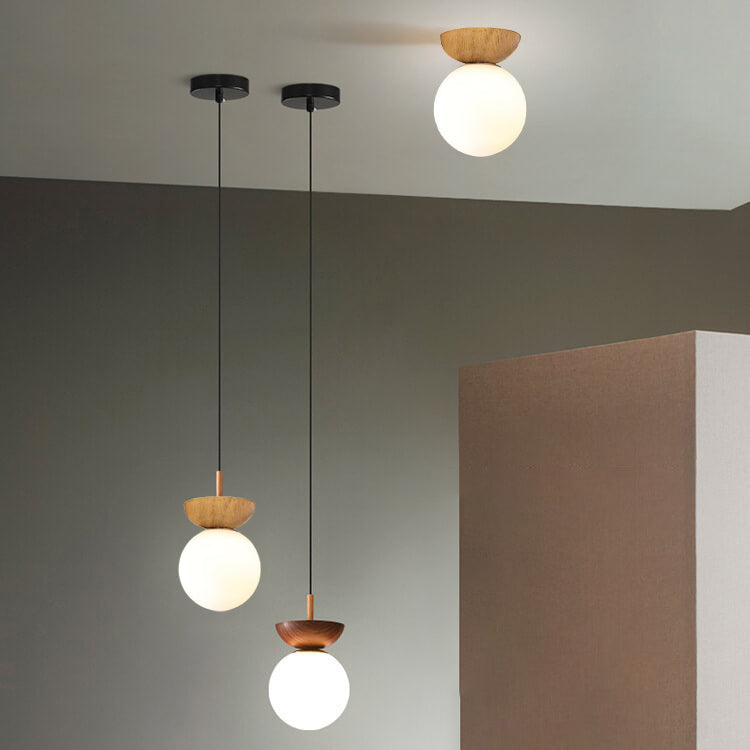 Helvano | Deckenleuchte mit Holz und Glaskugel