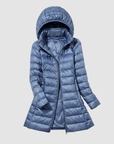 Helvano | Ultraleichte Daunenjacke mit Kapuze für Damen