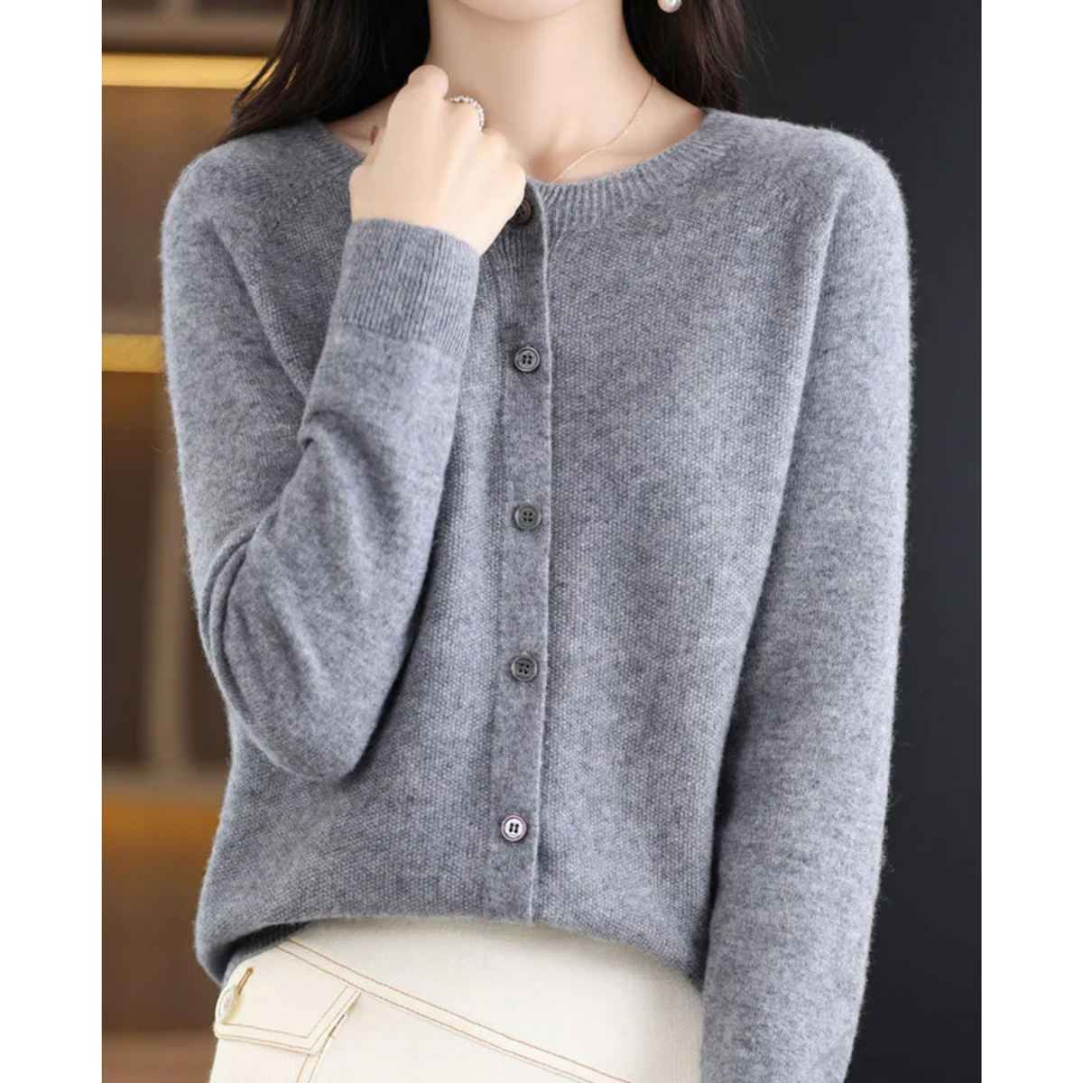 Helvano | Damen Rundhals Cardigan mit Knopfleiste