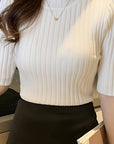 Helvano | Geripptes Stehkragen-Top für Damen