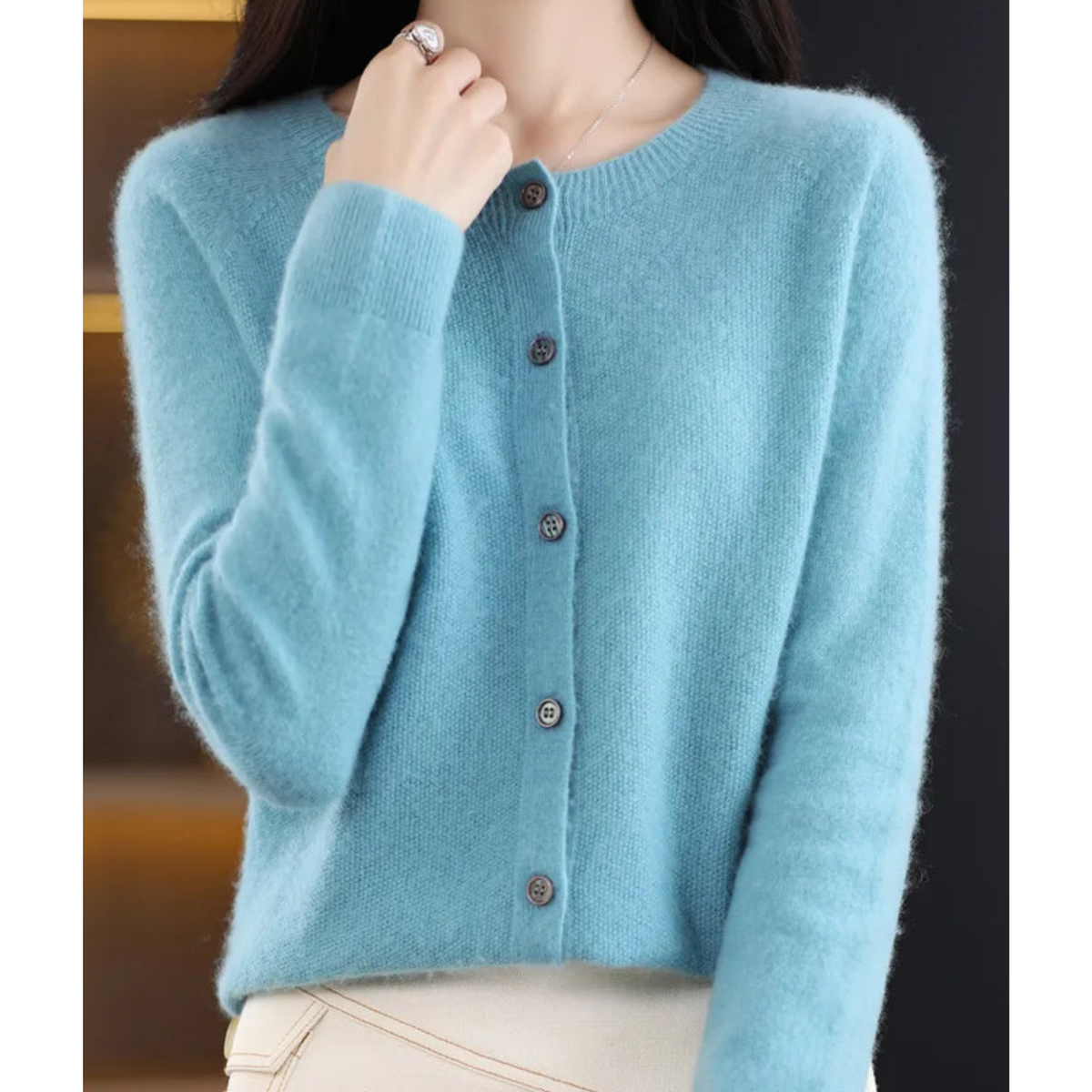 Helvano | Damen Rundhals Cardigan mit Knopfleiste