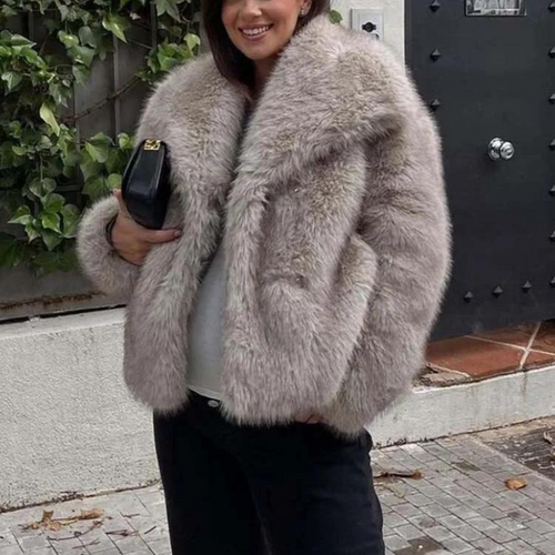 Helvano | Flauschiger Kunstfell-Wintermantel für Damen