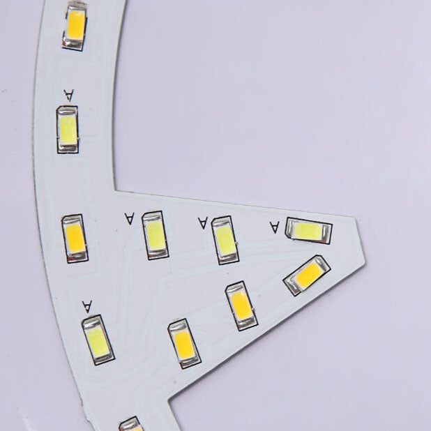 Helvano | Quadratische LED-Deckenleuchte aus Nussbaum