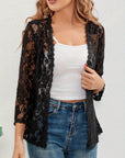 Helvano | Damen Strickjacke mit Blumen-Lochmuster