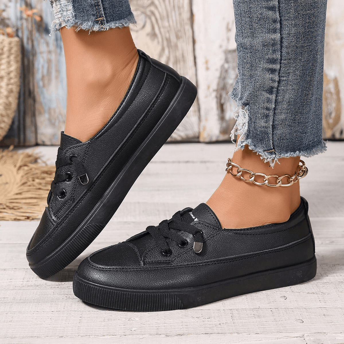 Helvano | Klassische Schnürschuhe für Damen