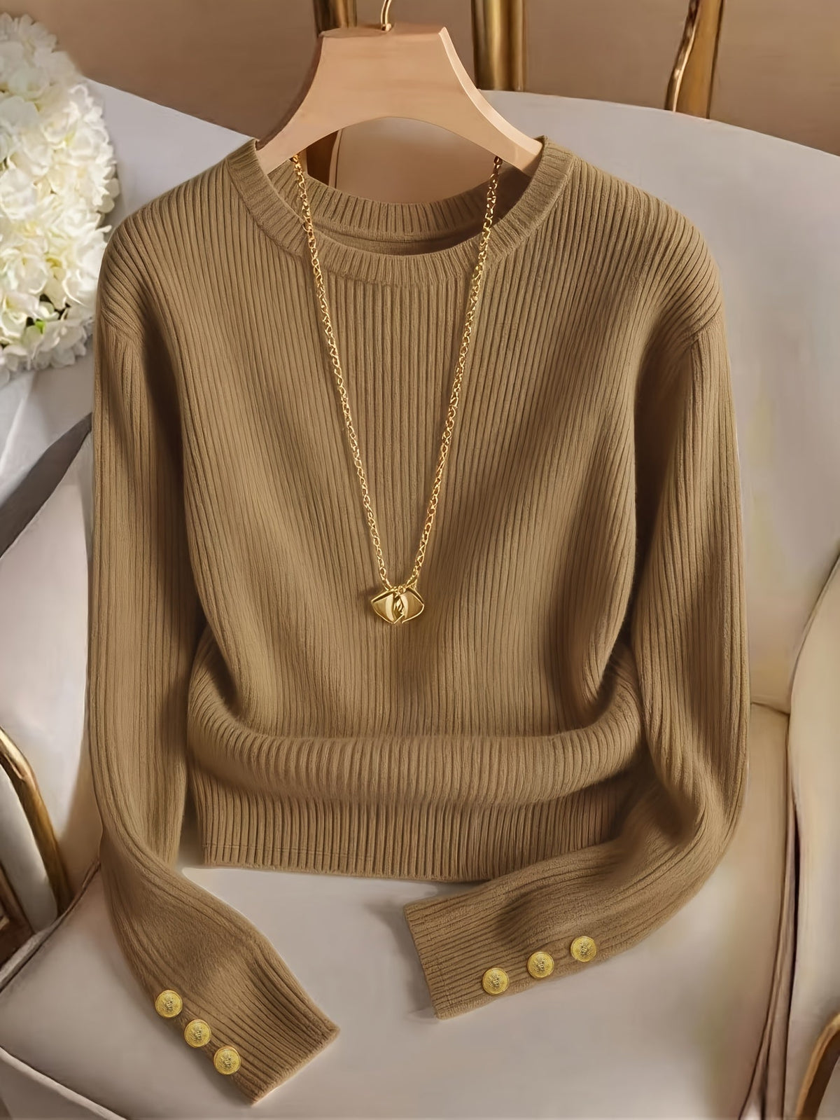 Helvano | Gerippter Strickpullover mit Knopfmanschetten für Damen