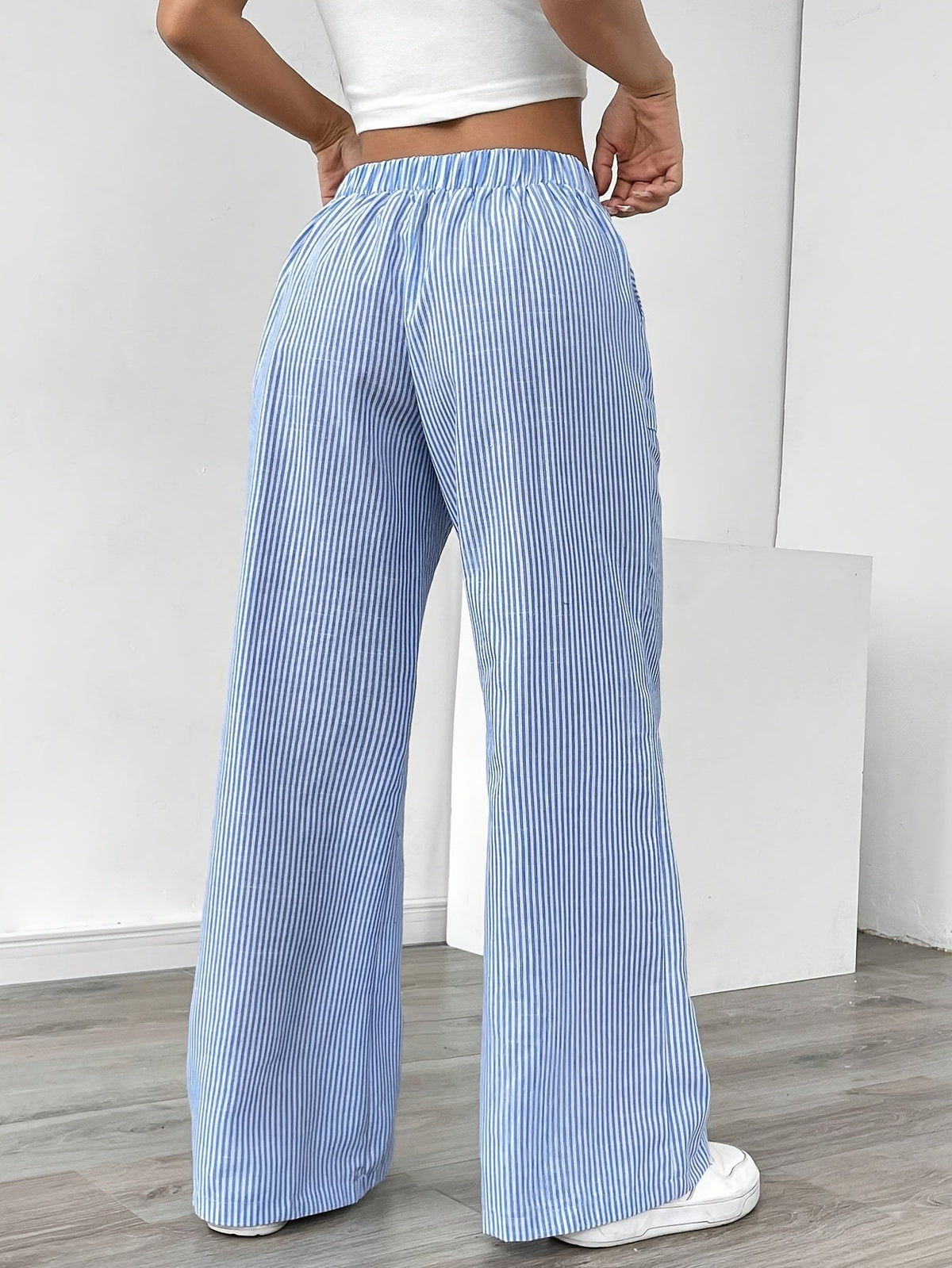 Helvano | Weite gestreifte Hose für Damen