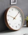 Helvano | Holz-Wanduhr im Scandi-Stil