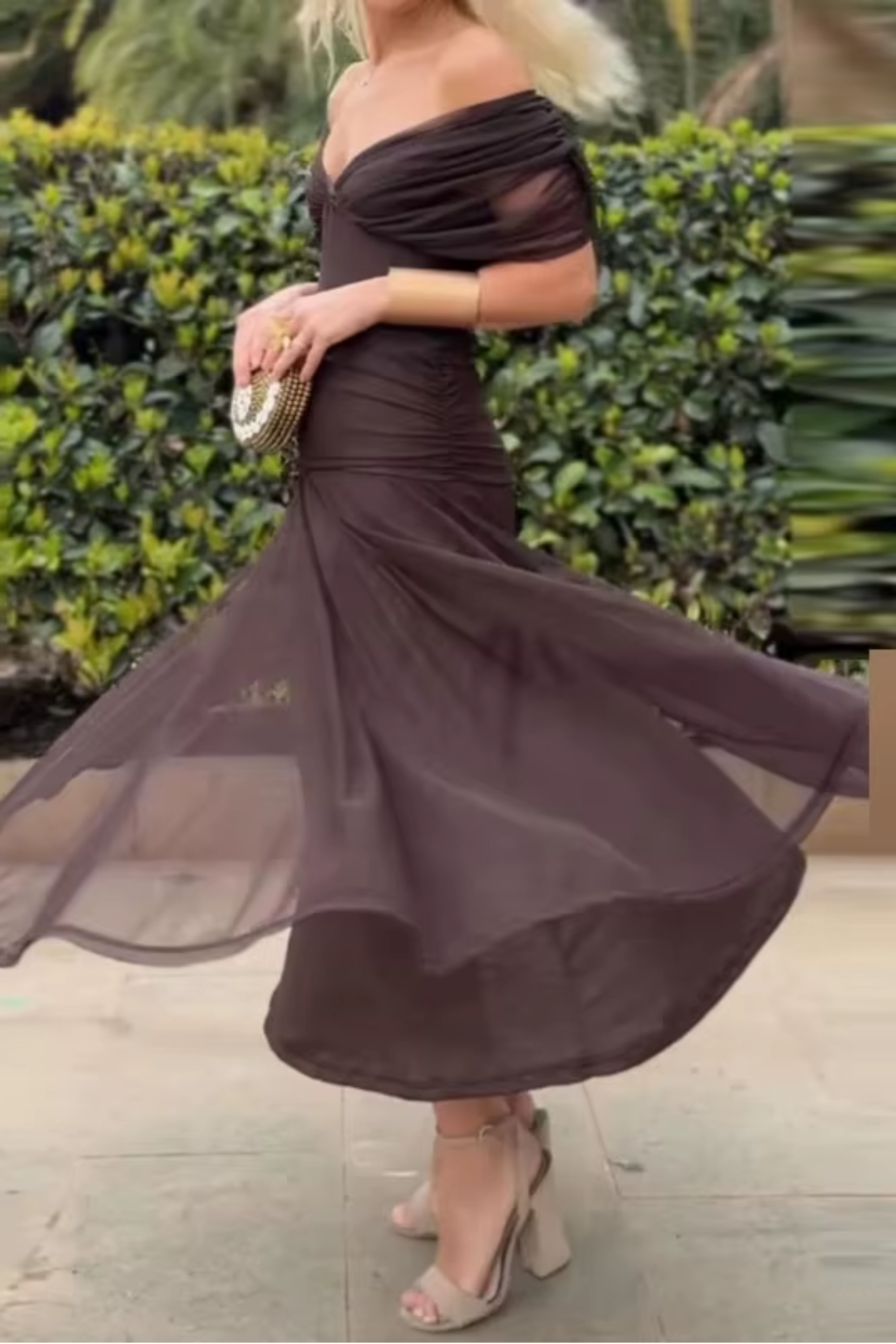 Helvano | Fliessendes Maxikleid für Damen