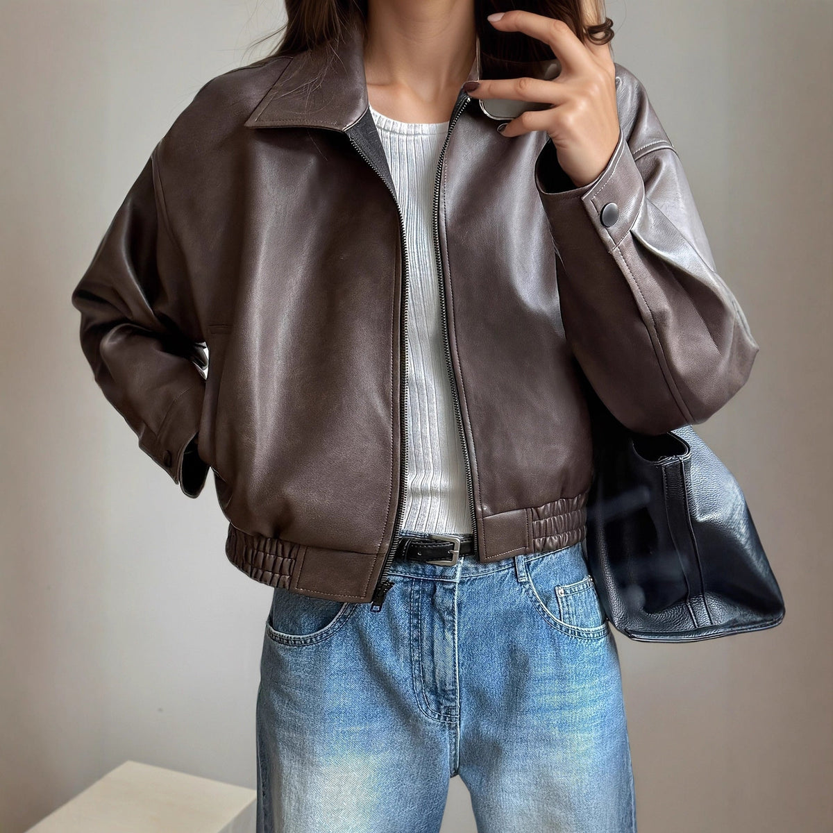 Helvano | Damen-Lederjacke mit langen Ärmeln in Dunkelbraun