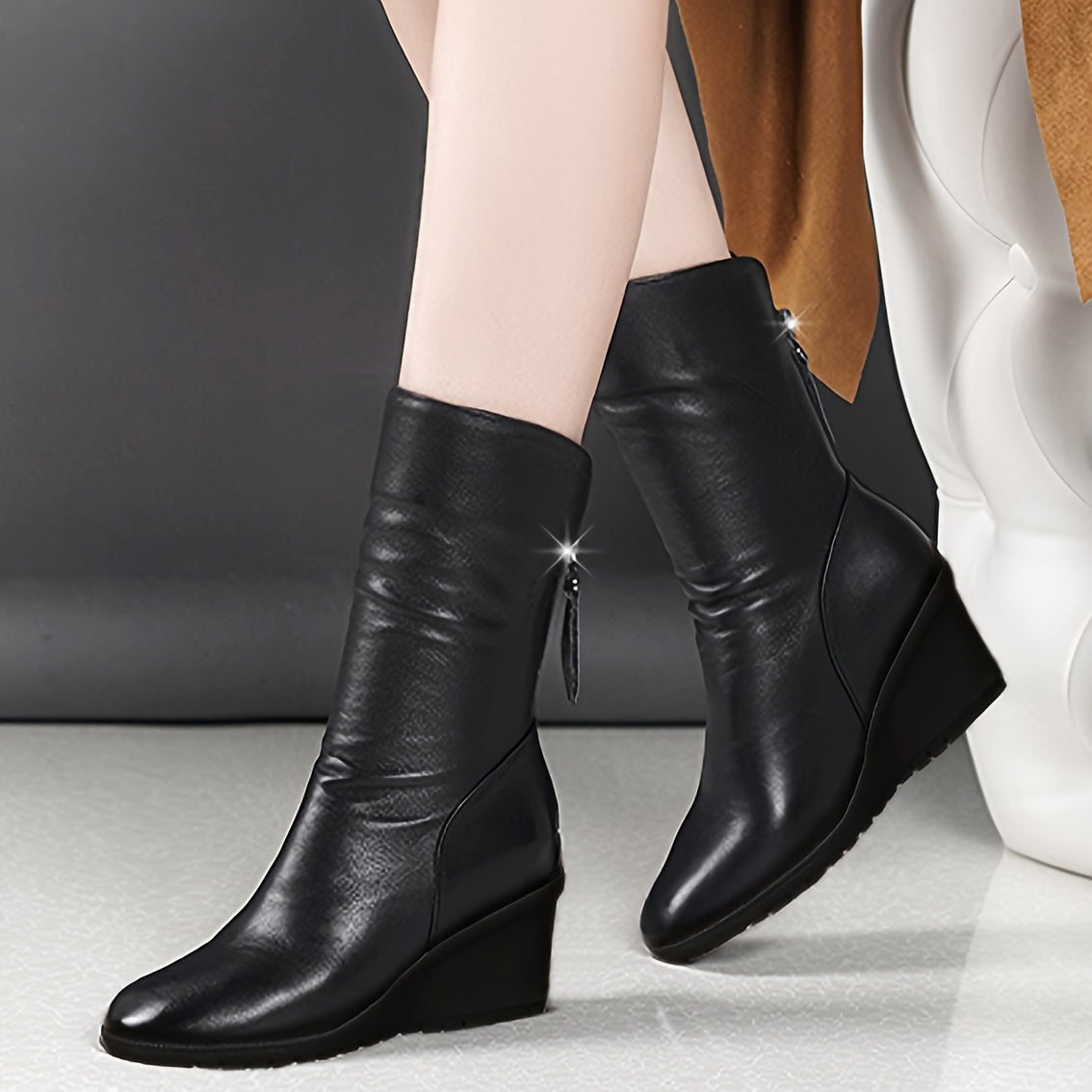 Helvano | Wadenhohe Keilstiefel für Damen
