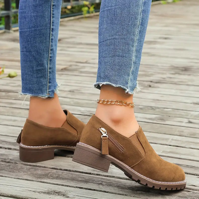 Helvano | Bequeme Slipper mit flachem Absatz für Damen