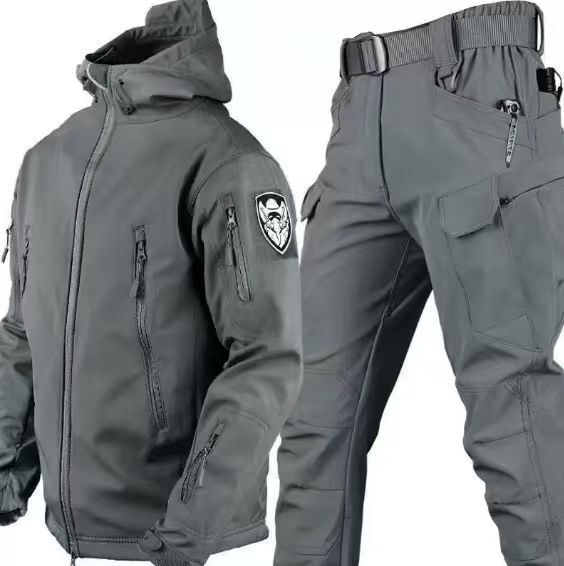 Helvano | Outdoor-Set mit Kapuzenjacke &amp; Cargohose für Herren