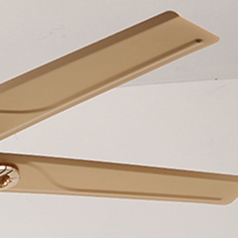 Helvano | Deckenventilator mit Licht im Landhausstil, 5-flammig