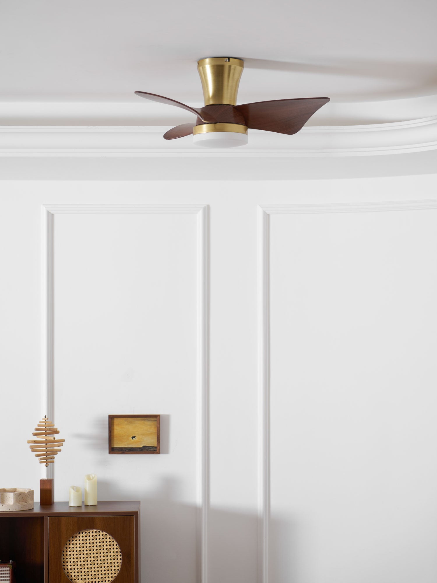 Helvano | Deckenventilator mit Licht und Holzflügeln