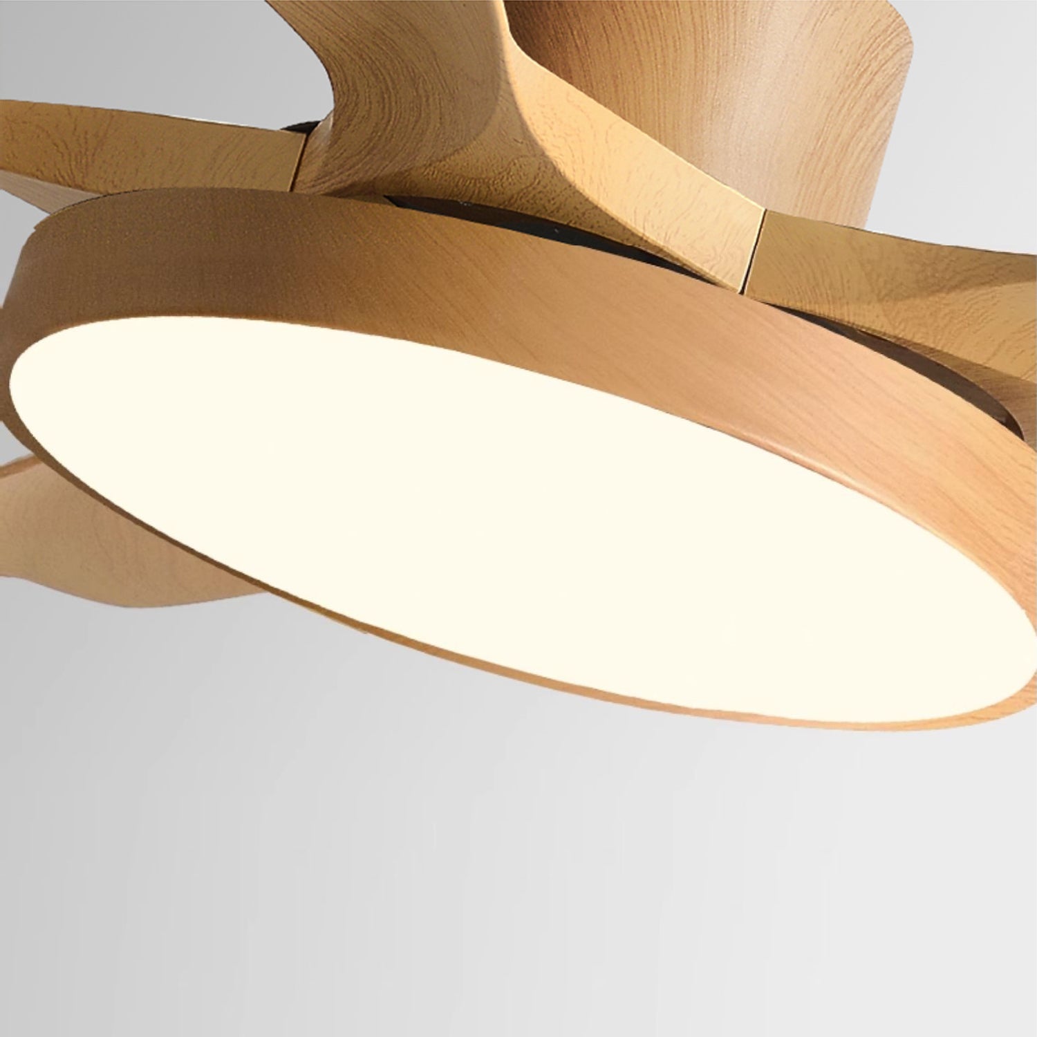 Helvano | Deckenventilator mit Licht in Holzoptik