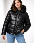 Helvano | Glänzende Pufferjacke mit Kapuze für Damen