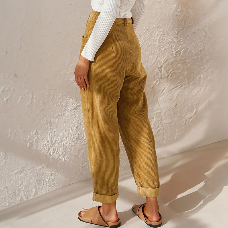 Helvano | Cordhose mit lockerem Schnitt für Damen