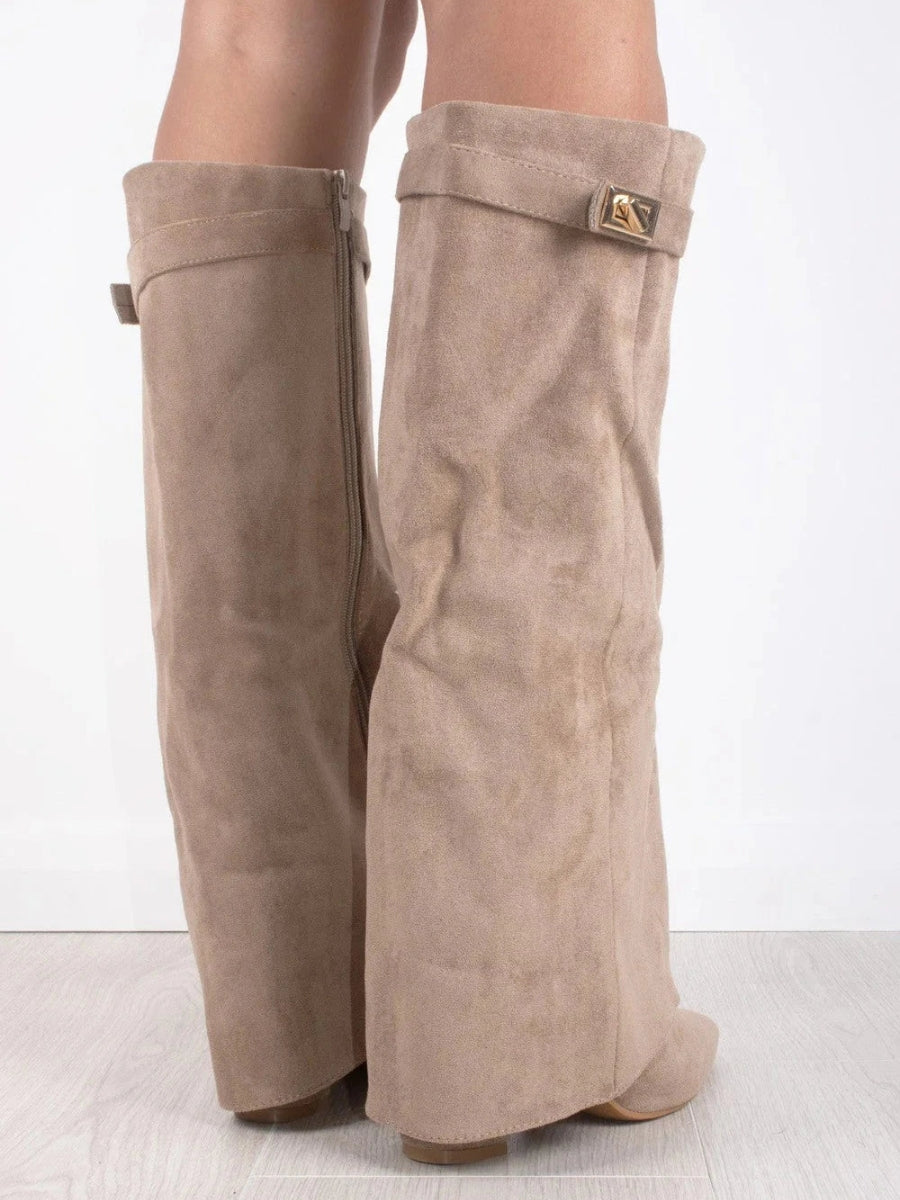 Helvano | Overknee-Stiefel mit Absatz und weitem Schaft für Damen