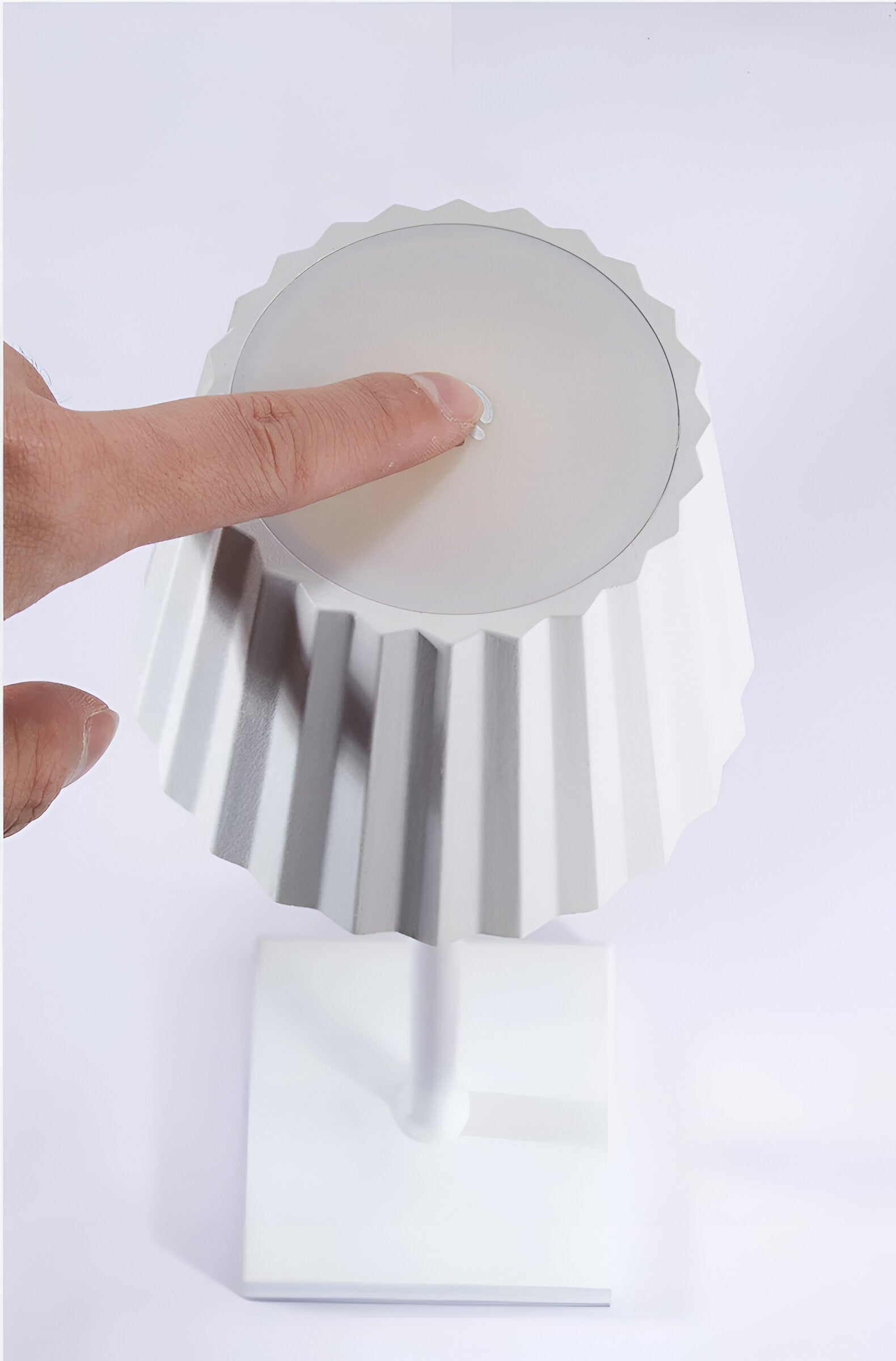 Helvano | Kabellose LED-Tischlampe mit Akku, dimmbar