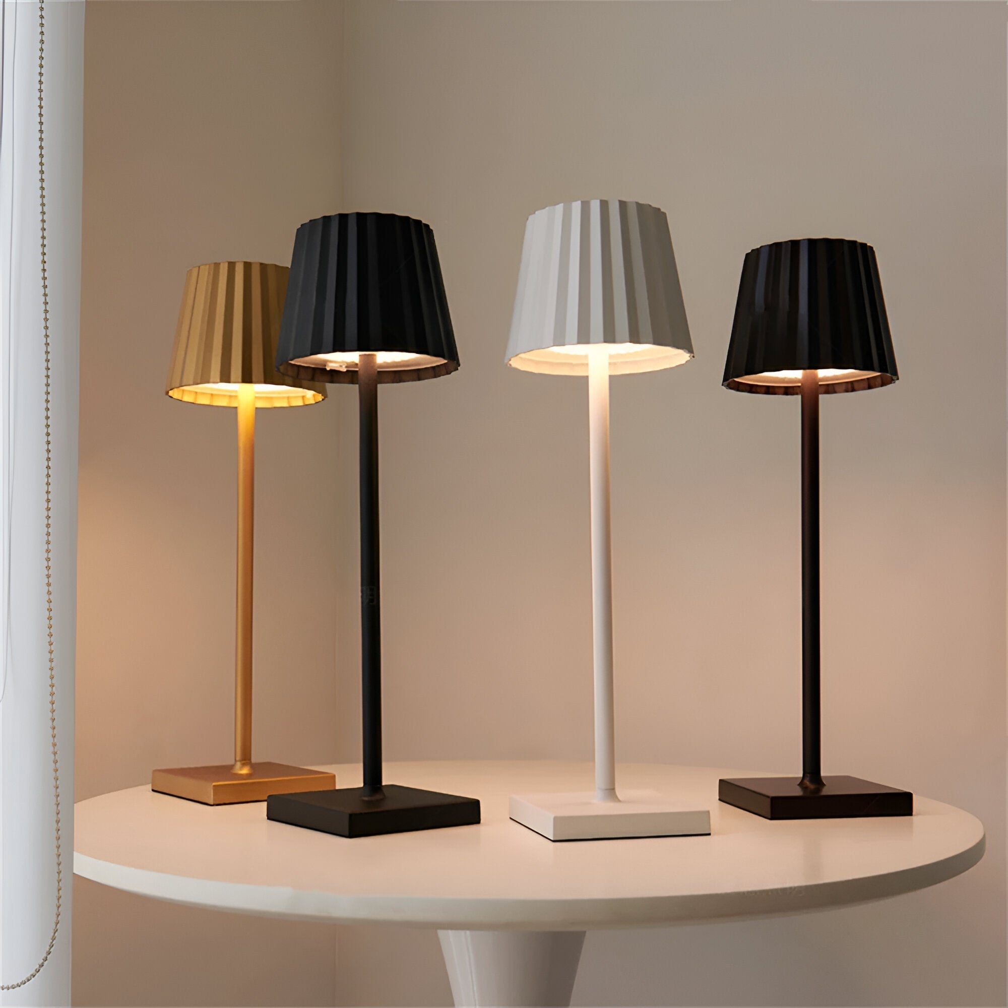 Helvano | Kabellose LED-Tischlampe mit Akku, dimmbar