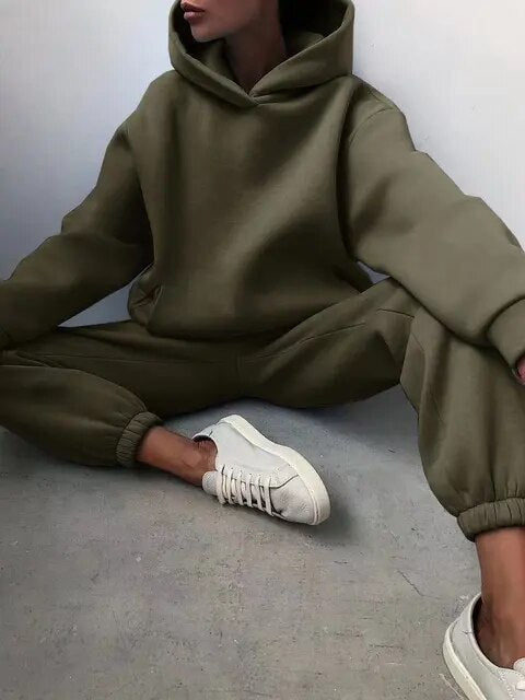 Helvano | Hoodie &amp; Jogginghose Set für Damen