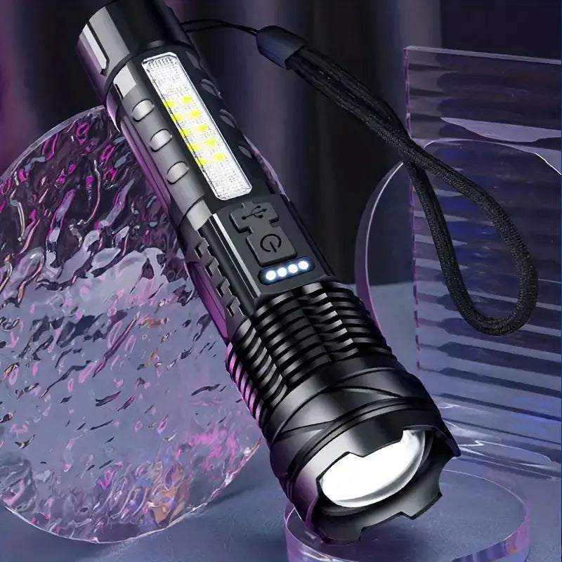 Helvano | Militär-Taschenlampe LED USB-Aufladbar