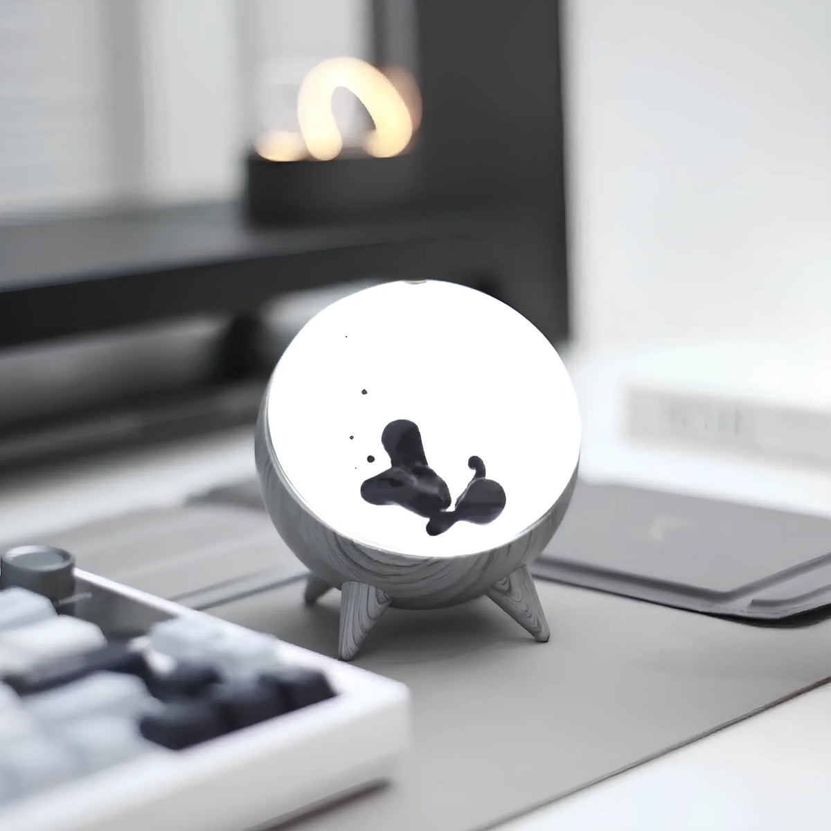 Helvano | Ferrofluid-Display mit Bluetooth &amp; AUX