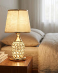 Helvano | Kristall-Tischlampe mit goldenem Trommelschirm