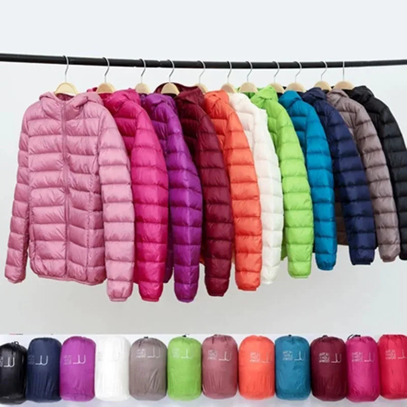 Helvano | Ultraleichte Daunenjacke mit Kapuze für Damen