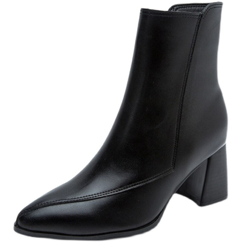 Helvano | Schlanke Stiefeletten für Damen