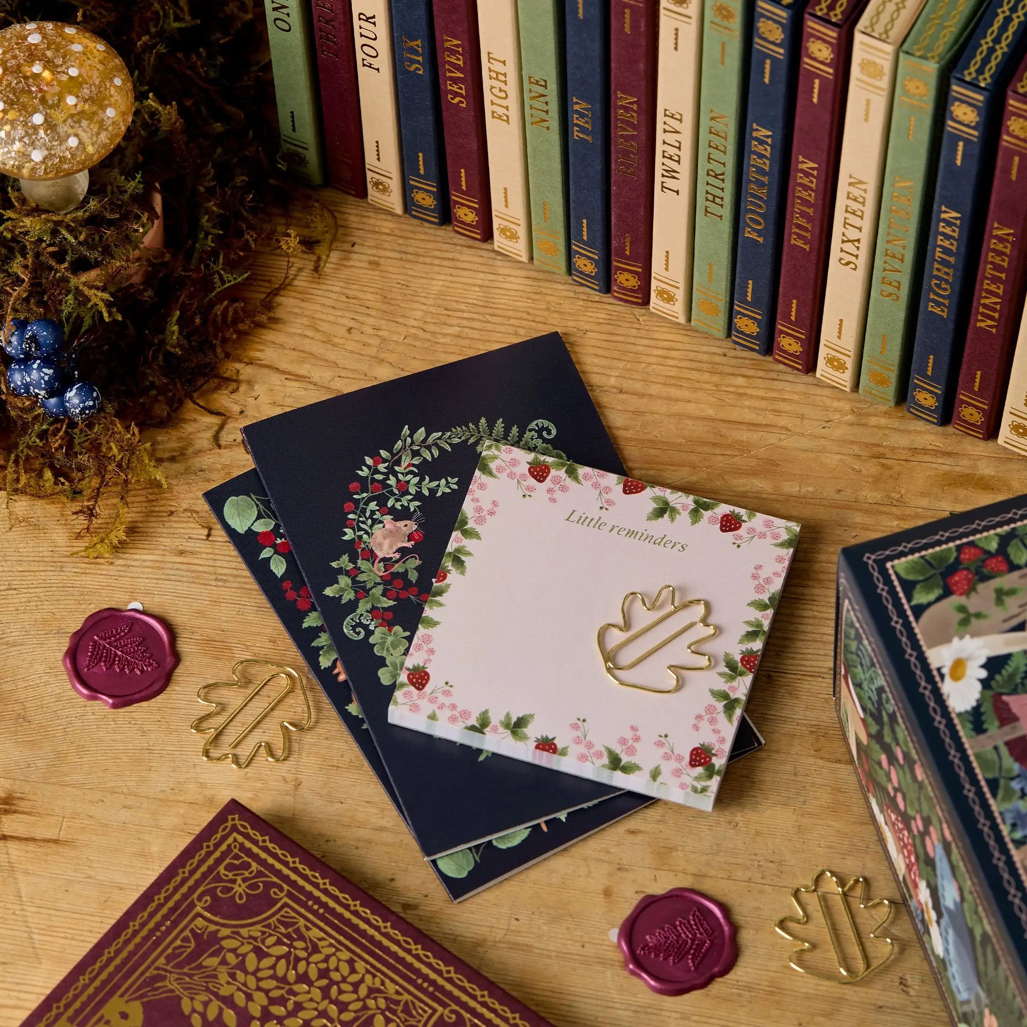 Helvano | Schreibwaren-Adventskalender mit 24 Überraschungen
