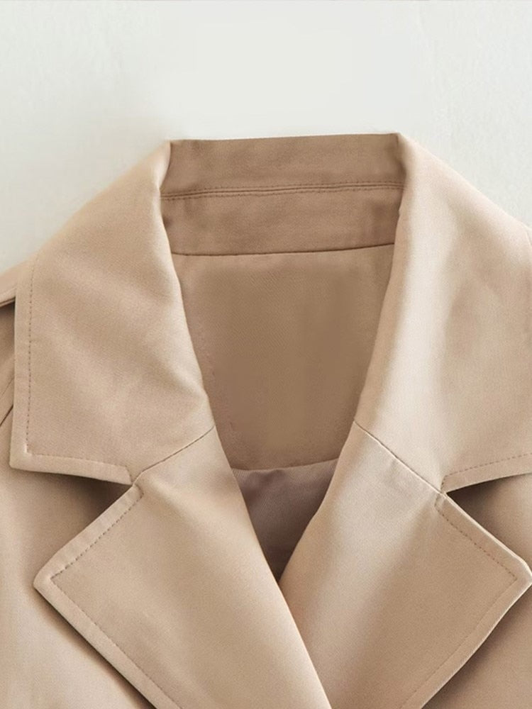 Helvano | Kurzer Trenchcoat für Damen in Beige