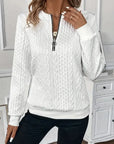 Helvano | Strukturierte Zip-Sweatjacke für Damen